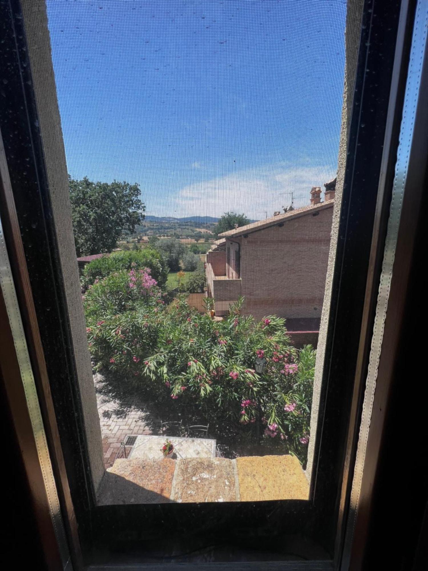 Lucky Garden Bed & Breakfast Bevagna Luaran gambar